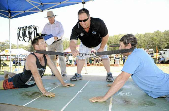 Goanna Pulling