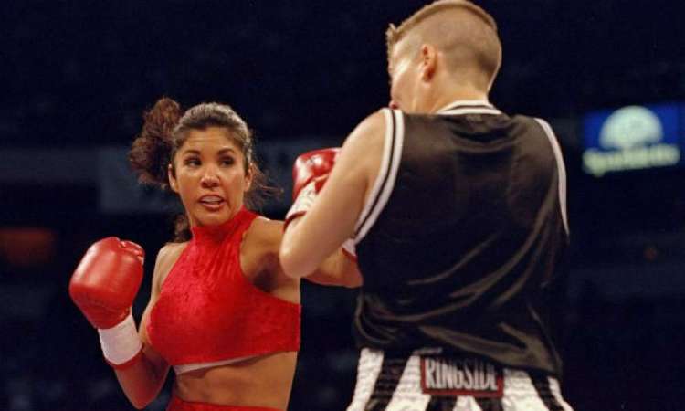 mia st american boxer