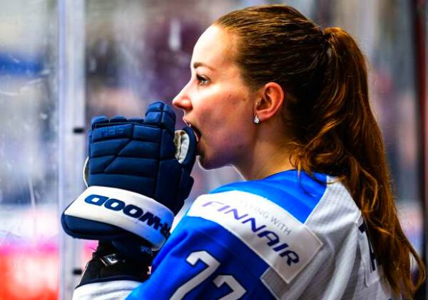 25+ Most Beautiful Ice Hockey Players In The World, Popular Female  Athelets